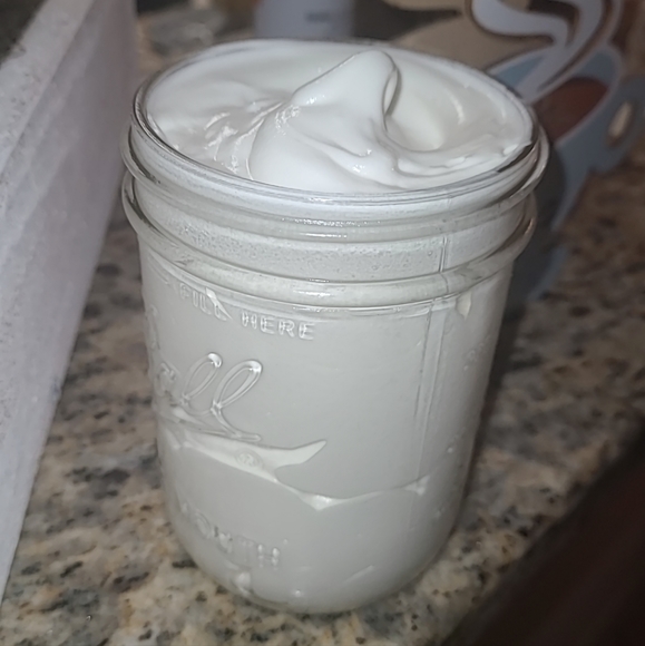 Jasmine kokum whipped butter - Picture 1 of 1